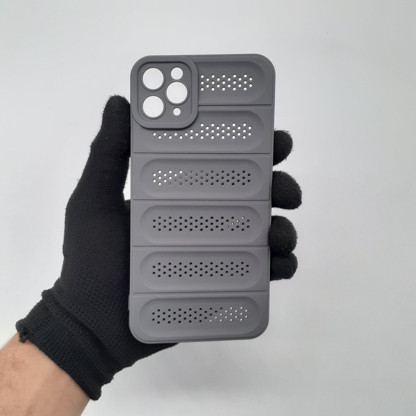 iPhone 11 Pro Max Heat Dissipation Design Strong TPU Material Phone Case Breathable Shockproof Cover
