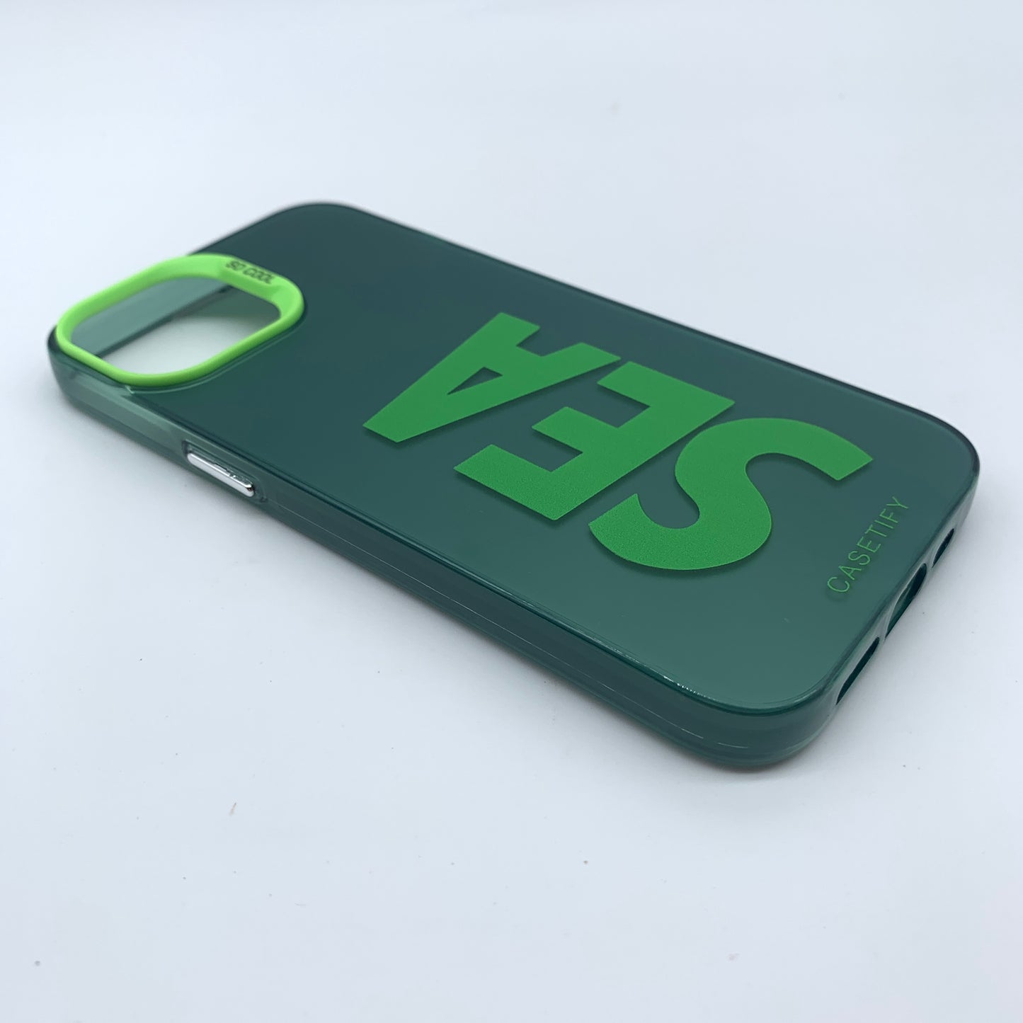 iPhone 14 Hard PC case SEA Design Luxury back cover