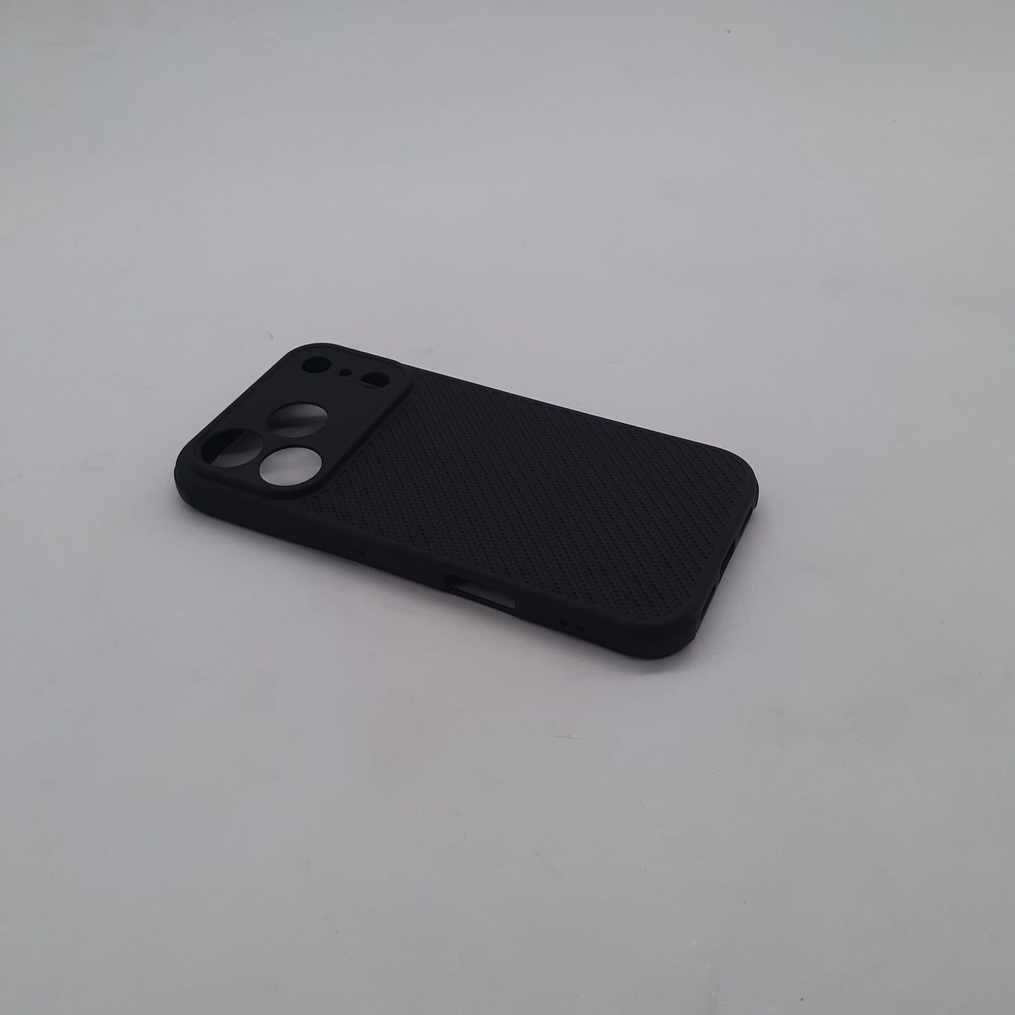 iPhone 17 Pro Carbon Fiber texture Hard Rubber armour back cover shock-porof case