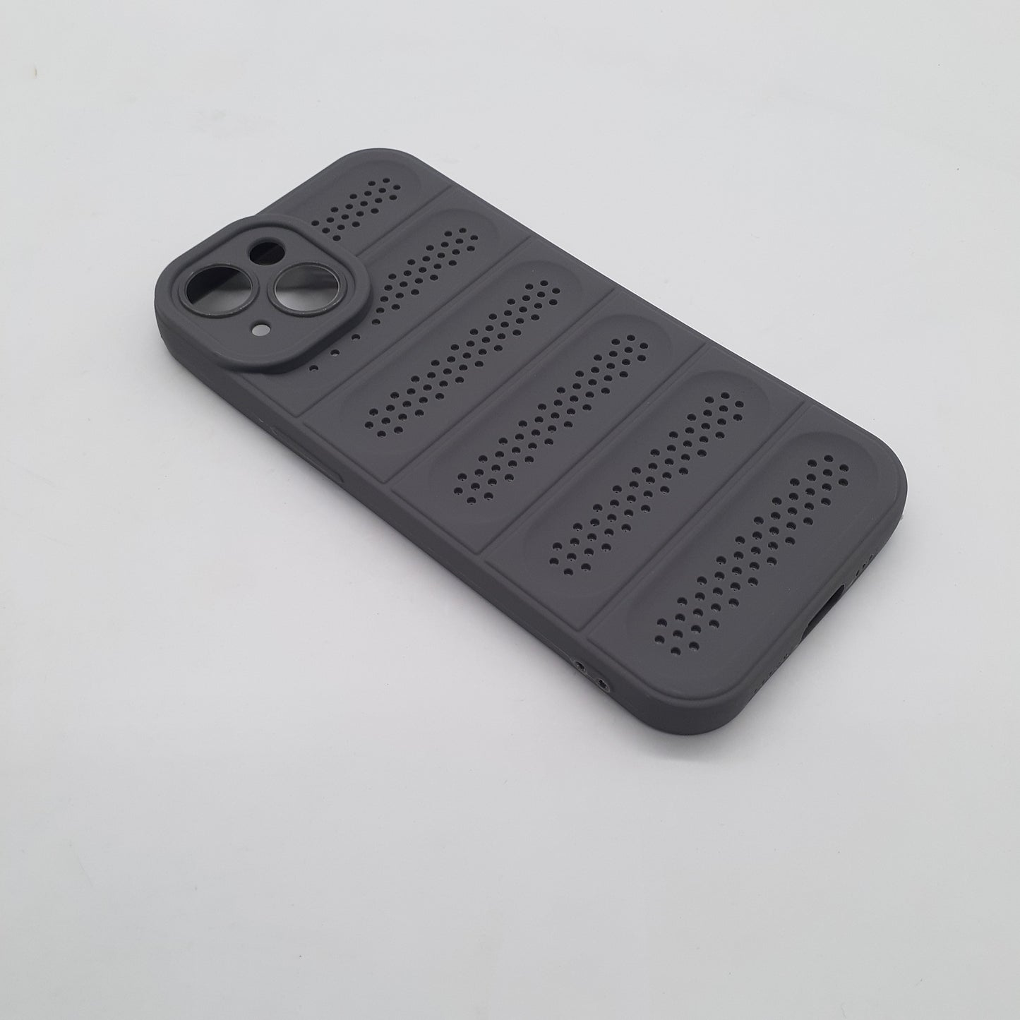 iPhone 15 Heat Dissipation Design Phone Case Strong TPU Material Protective Cover