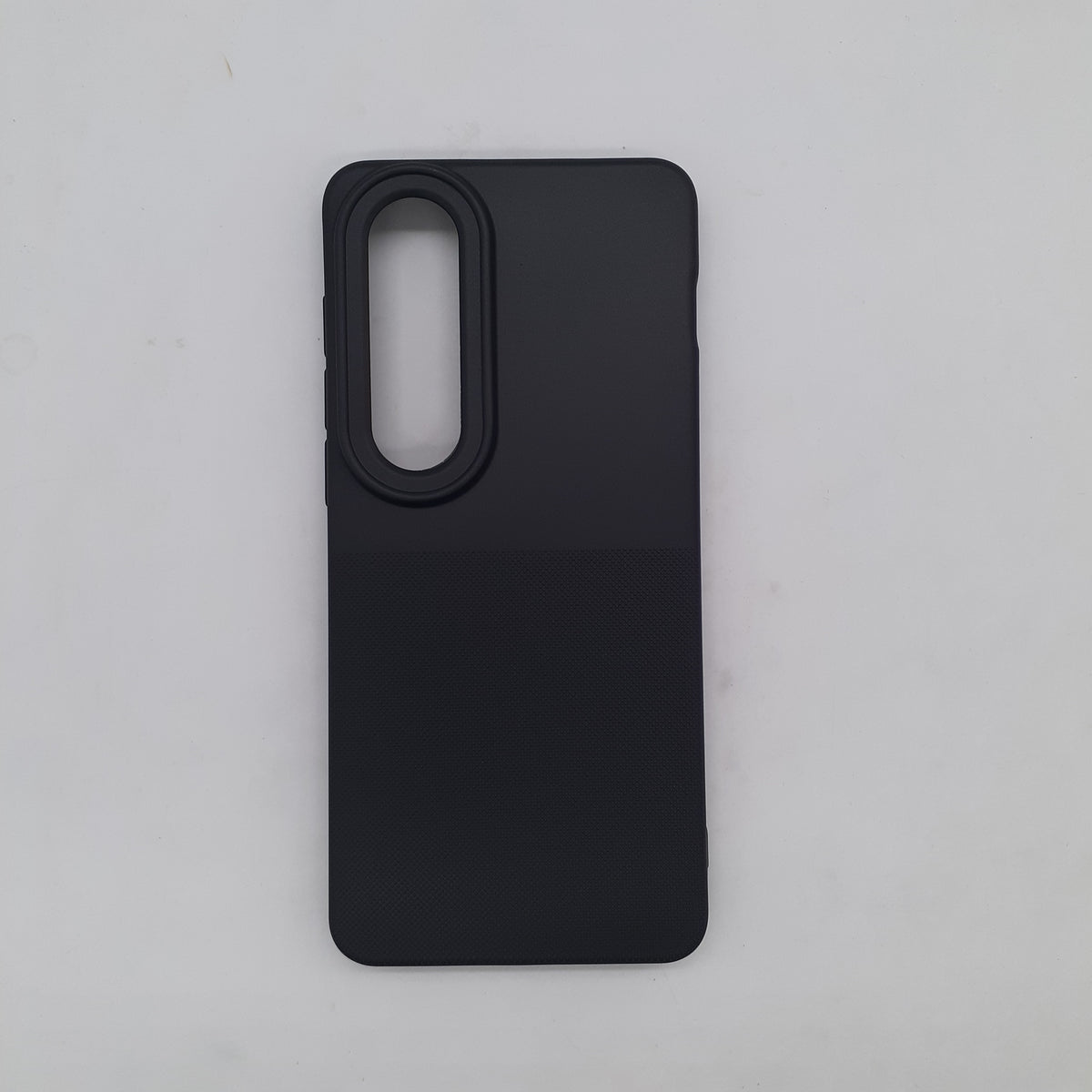 OnePlus Nord CE4 Premium Silicone Case – Slim Shock Resistant TPU Cover with Anti-Slip Grip & Raised Edges