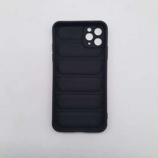 iPhone 11 Pro Max Heat Dissipation Design Strong TPU Material Phone Case Breathable Shockproof Cover