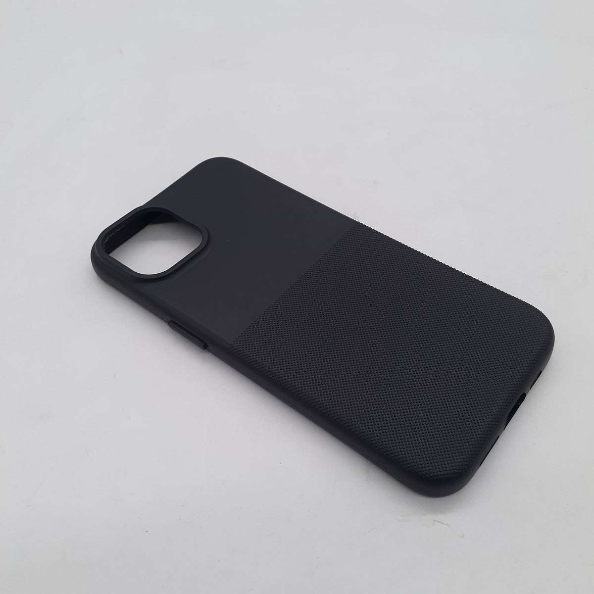 iPhone 14 Slim Silicone Protective Case – Shock Absorbing TPU Back Cover with Raised Camera & Screen Protection