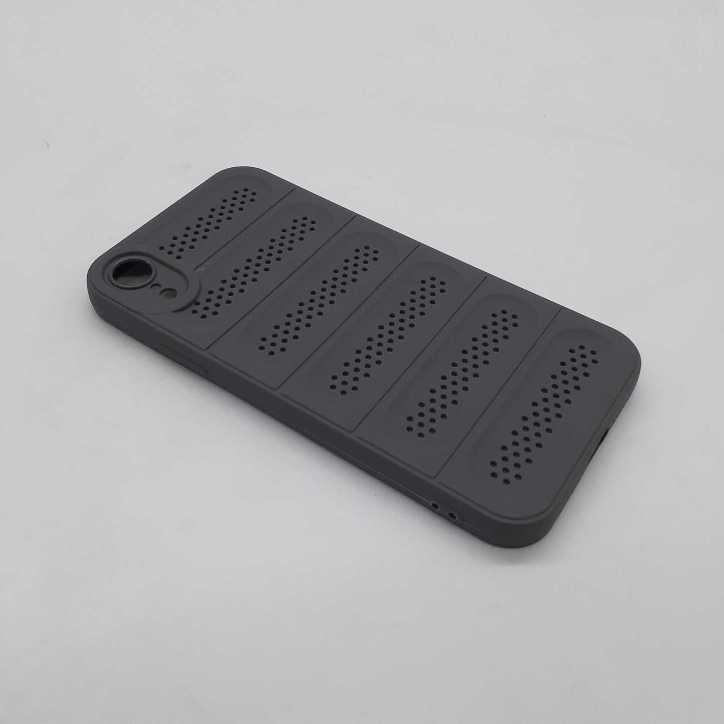 iPhone XR Heat Dissipation Design Phone Case Strong TPU Material Protective Cover Shockproof Anti-Scratch Slim Fit