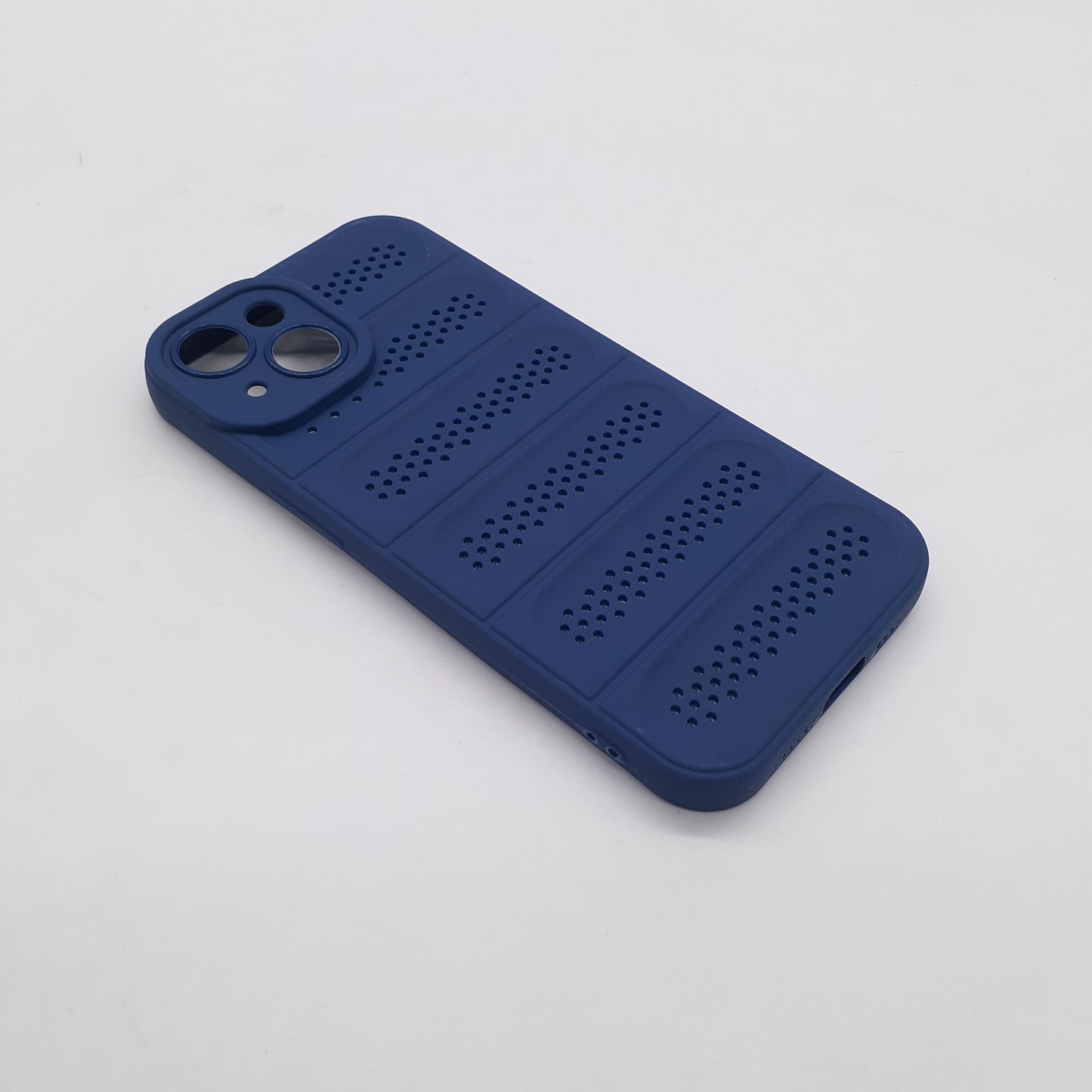 iPhone 15 Heat Dissipation Design Phone Case Strong TPU Material Protective Cover