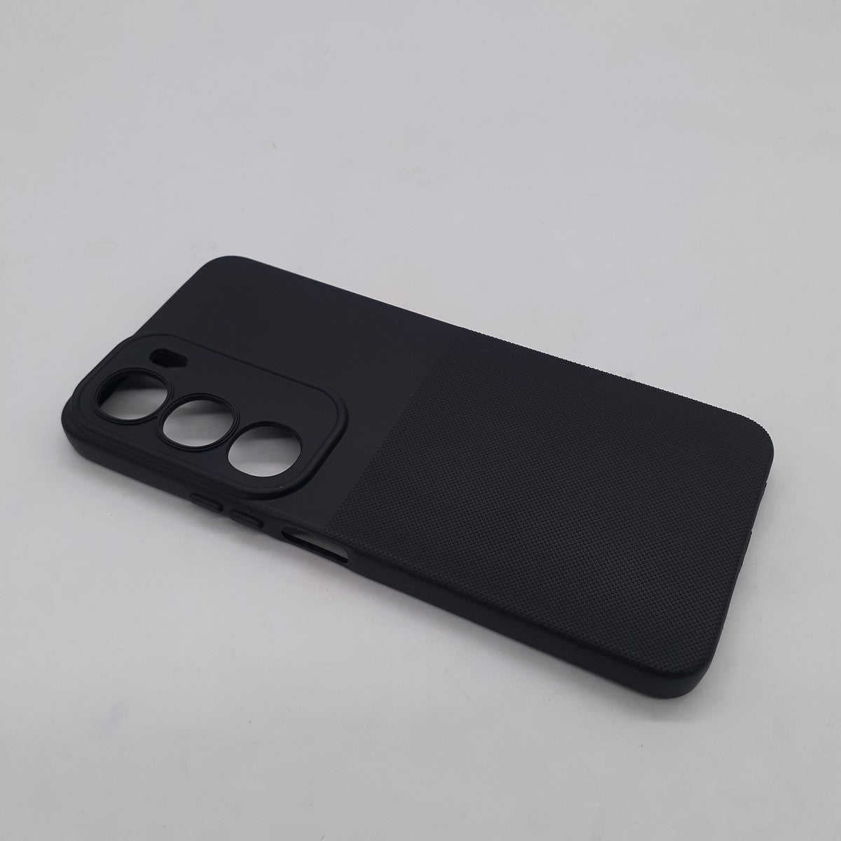 Vivo Y19s Premium TPU Protective Back Cover – Soft Silicone Shockproof Case with Raised Camera Protection