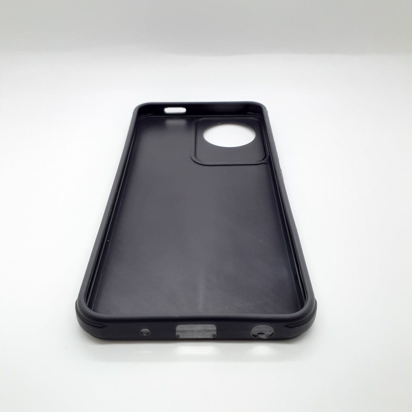 Vivo Y02 Carbon Fiber texture Hard Rubber armour back cover shock-porof case