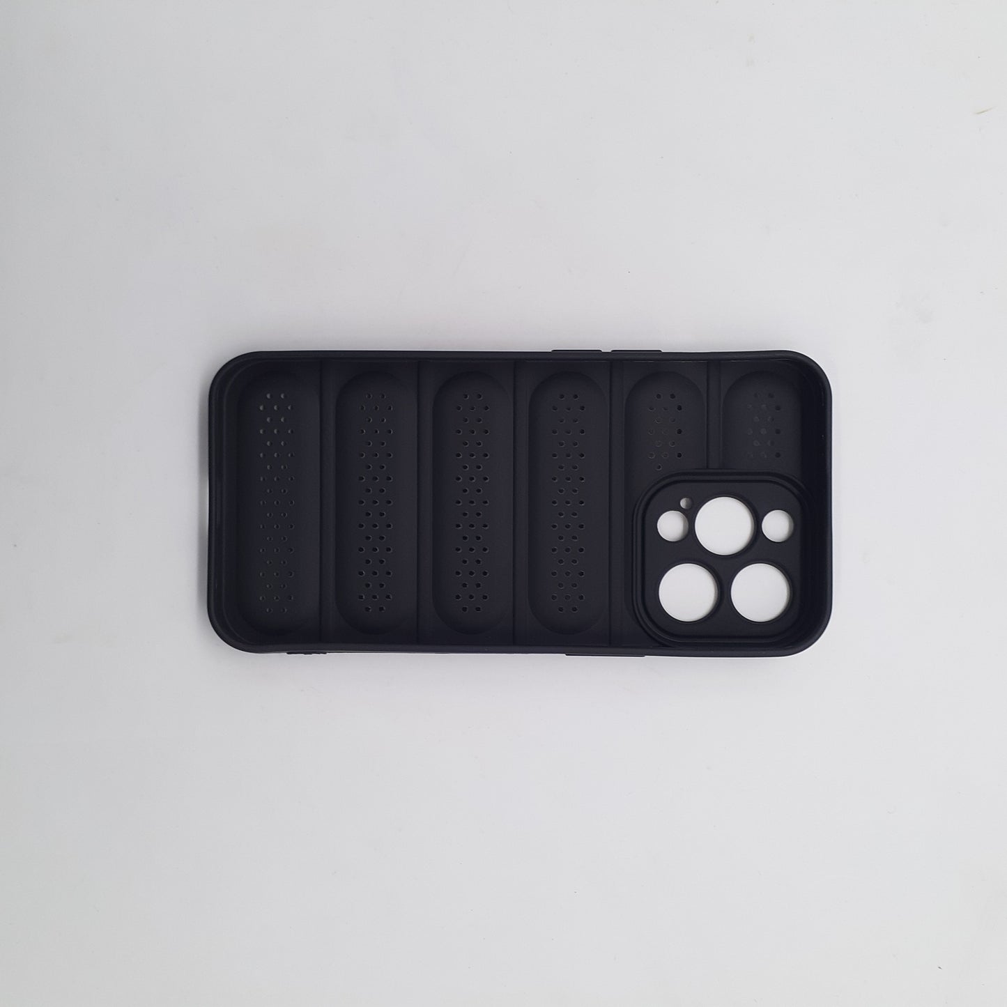 iPhone 13 Pro Strong TPU Material Case Heat Dissipation Design Protective Shell Cover