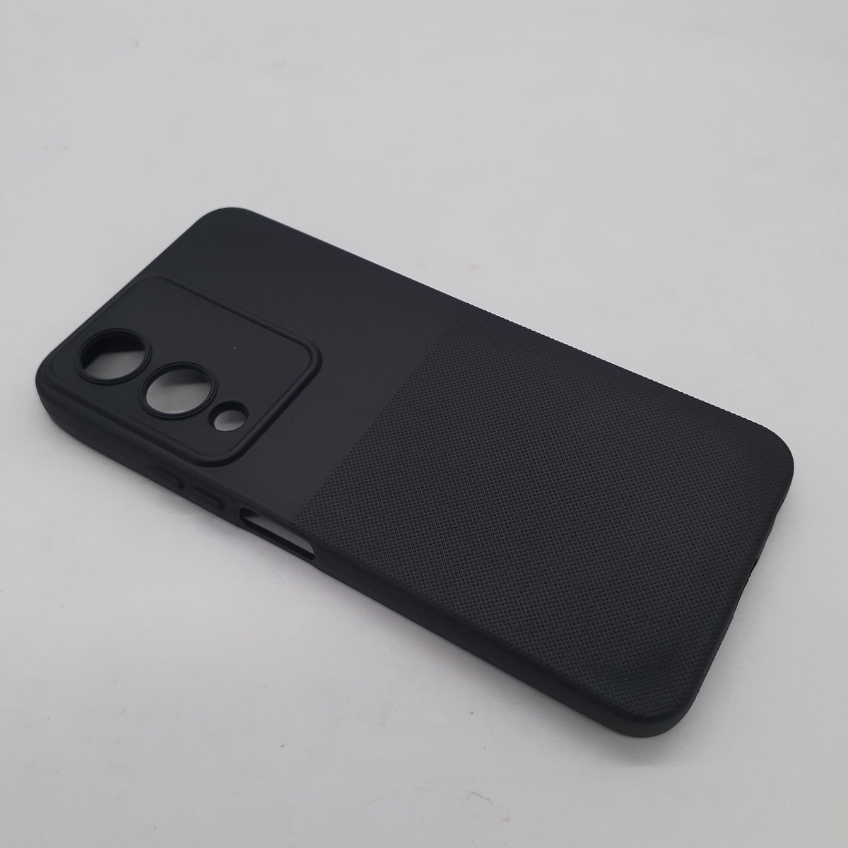 Vivo Y17s Soft Silicone Slim Back Case – Shock Resistant TPU Cover with Comfortable Anti-Slip Grip