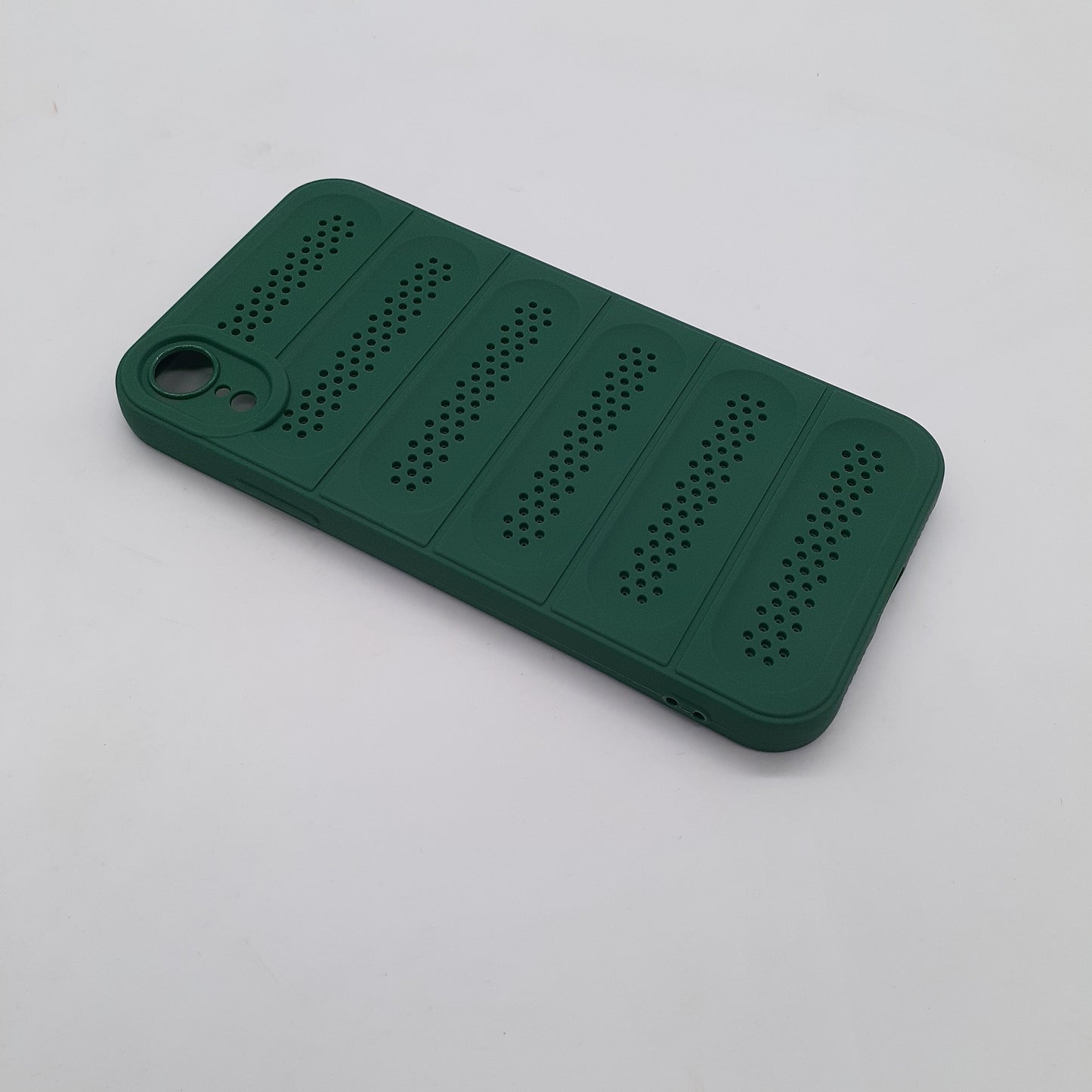iPhone XR Heat Dissipation Design Phone Case Strong TPU Material Protective Cover Shockproof Anti-Scratch Slim Fit