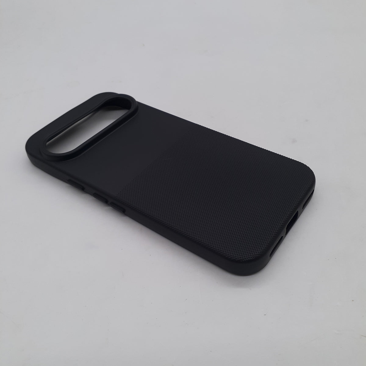 Google Pixel 9 Slim Soft Silicone Cover – Shock Resistant TPU Back Case with Anti-Slip Grip & Raised Edges