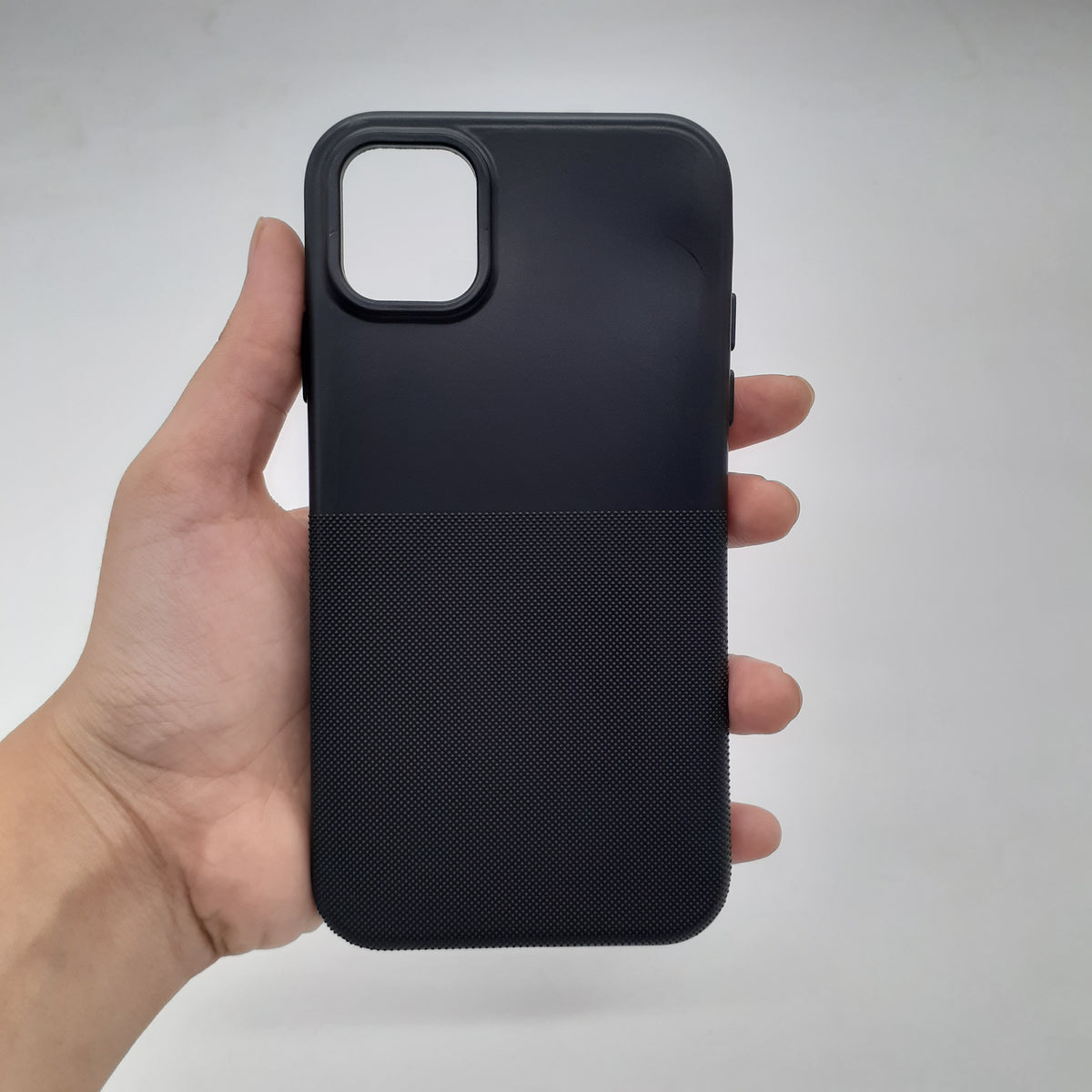 iPhone 11 Premium Silicone TPU Case – Slim Shockproof Anti-Slip Back Cover with Scratch & Camera Protection