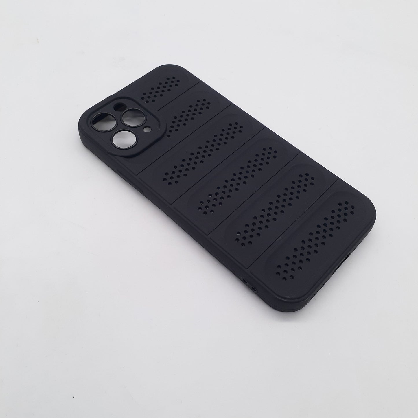 iPhone 11 Pro Phone Case Heat Dissipation Design Strong TPU Material Protective Cover