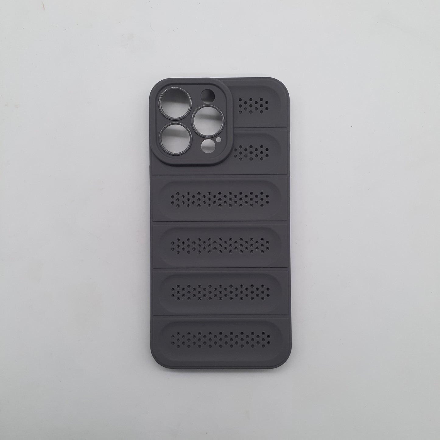 iPhone 15 Pro Max Heat Dissipation Design Strong TPU Material Phone Case