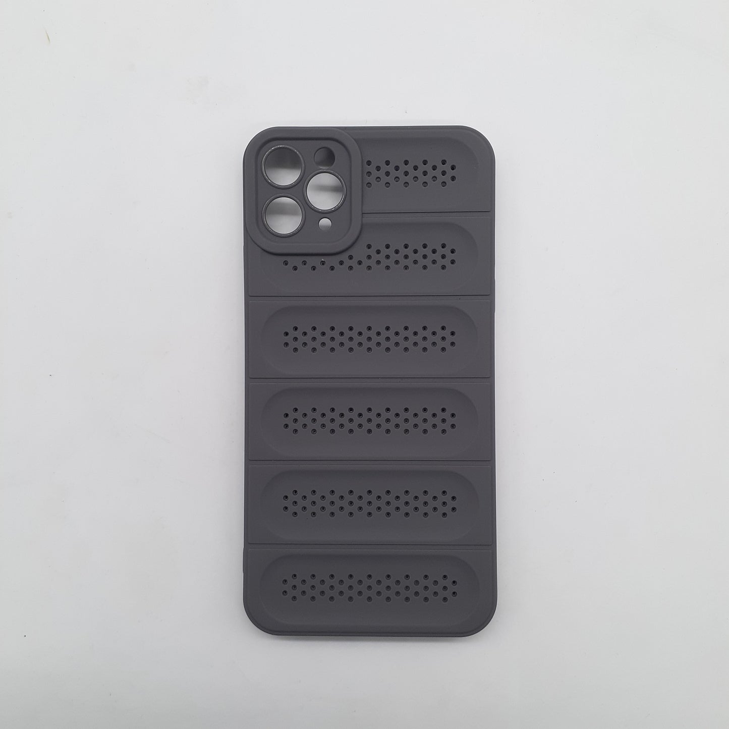 iPhone 11 Pro Max Heat Dissipation Design Strong TPU Material Phone Case Breathable Shockproof Cover