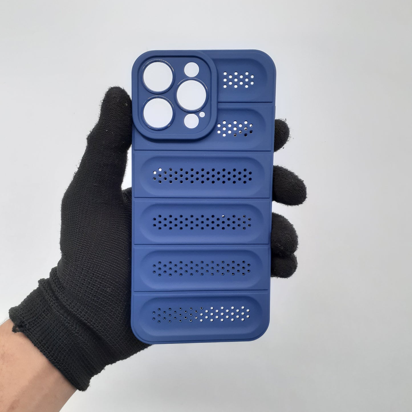 iPhone 15 Pro Max Heat Dissipation Design Strong TPU Material Phone Case