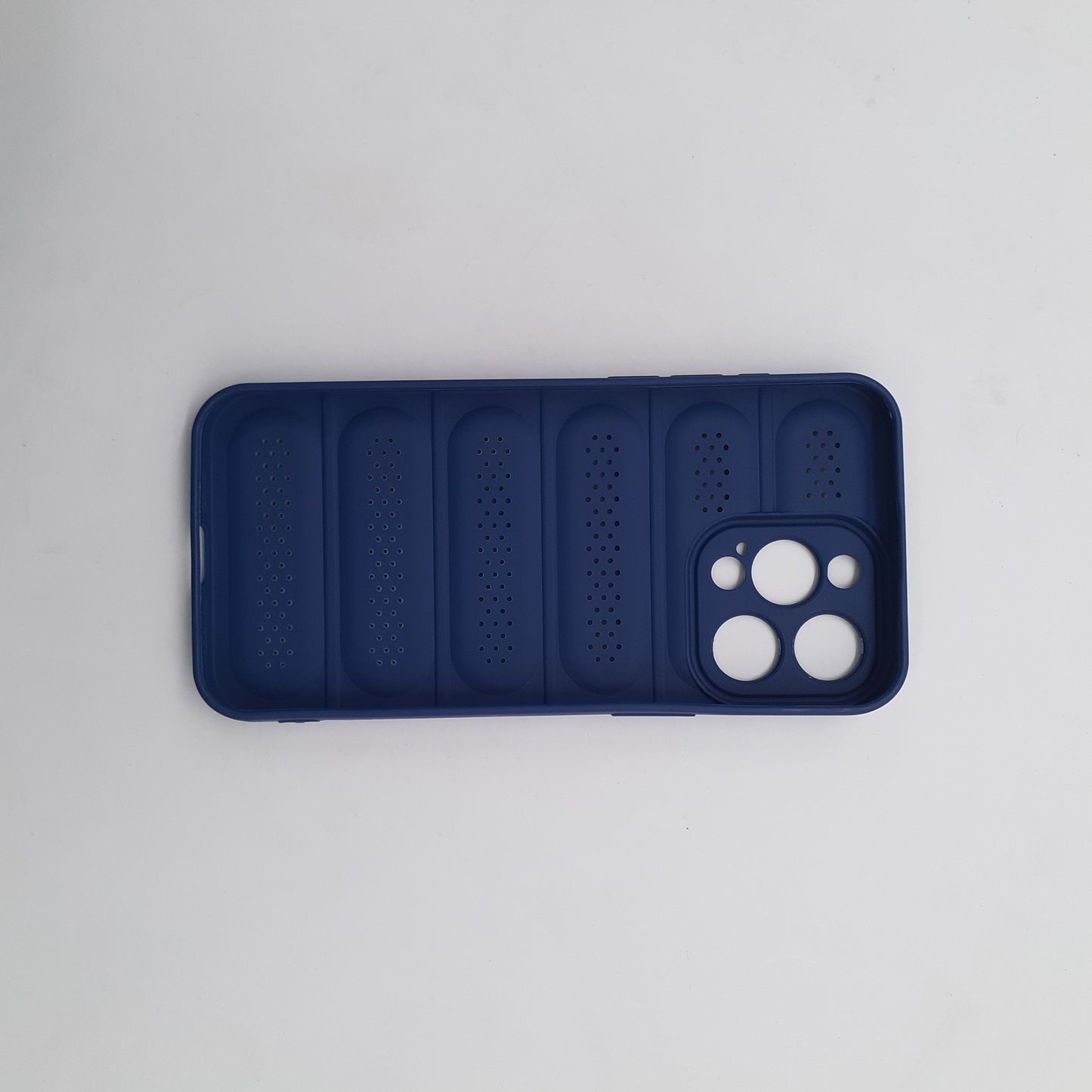 iPhone 15 Pro Max Heat Dissipation Design Strong TPU Material Phone Case
