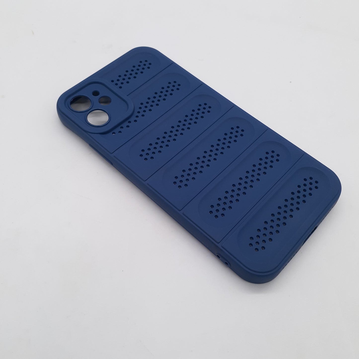 iPhone 11 Heat Dissipation Design Strong TPU Material Shockproof Breathable Mesh Protective Phone Case Cover