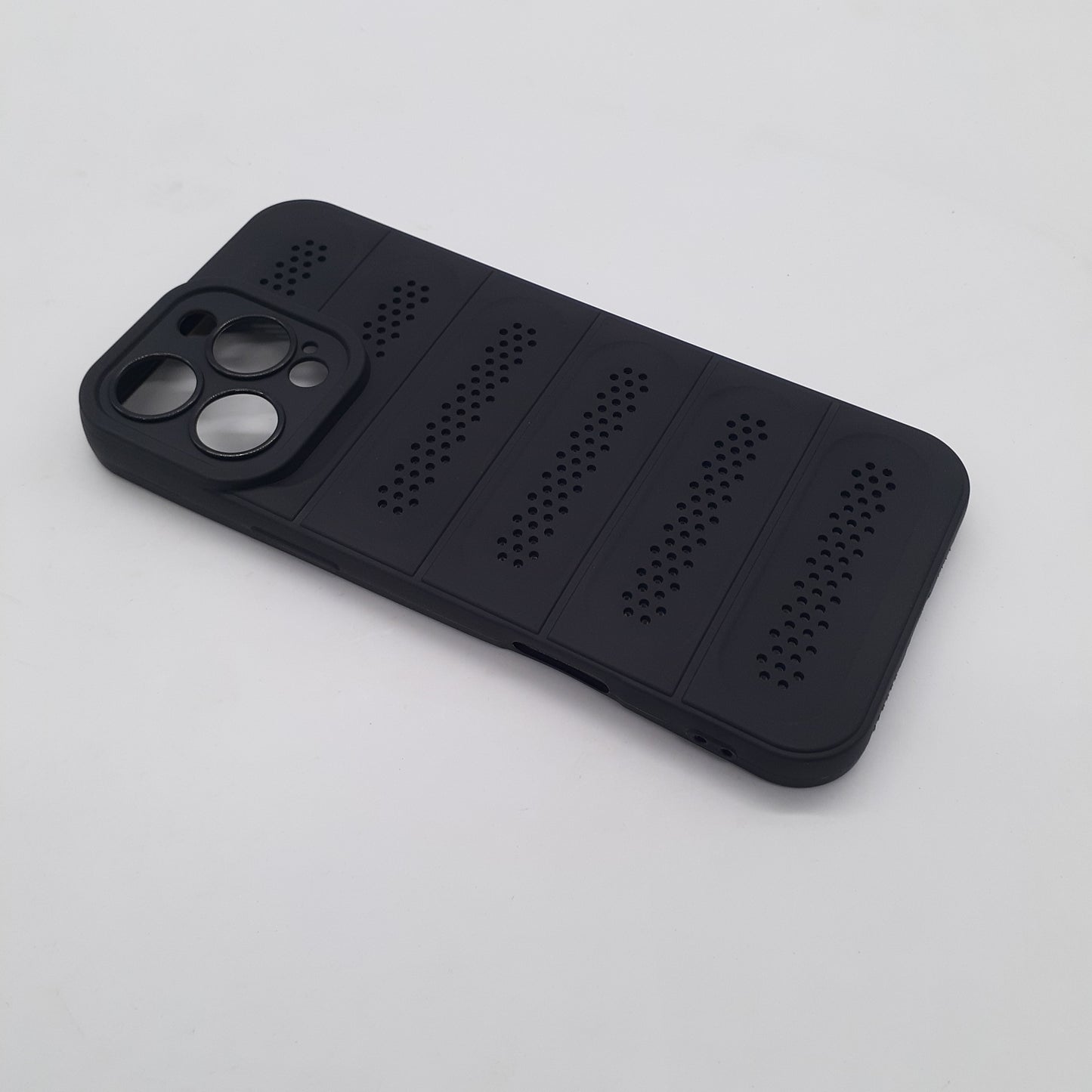 iPhone 16 Pro Max Strong TPU Material Heat Dissipation Shockproof Full Protection Case