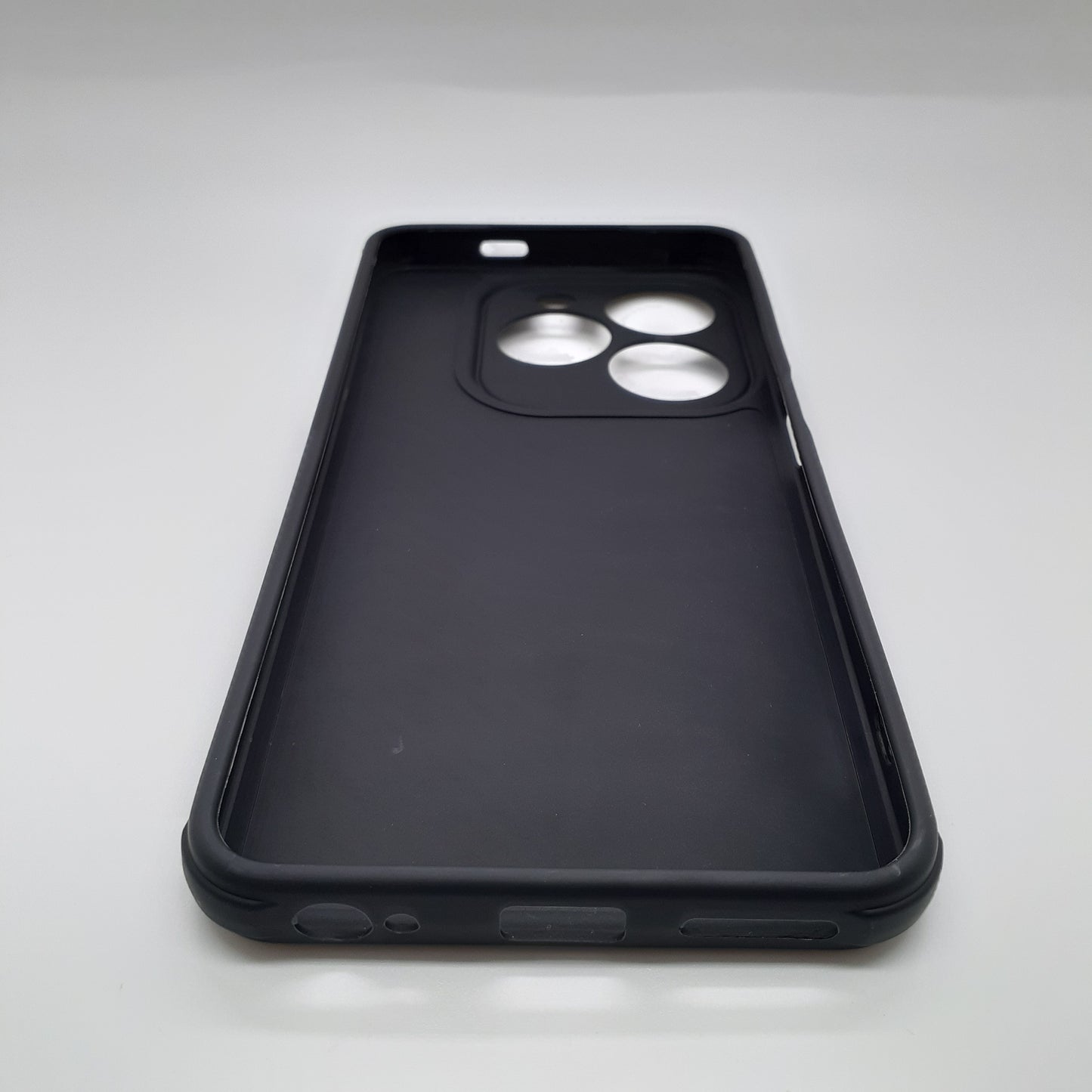 infinix Smart 8 Carbon Fiber texture Hard Rubber armour back cover shock-porof case