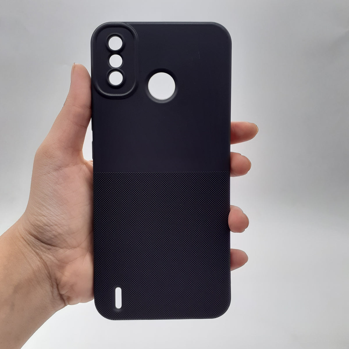 Tecno Spark Go 2020 Soft TPU Back Cover – Slim Shockproof Silicone Protective Case with Anti-Slip Grip