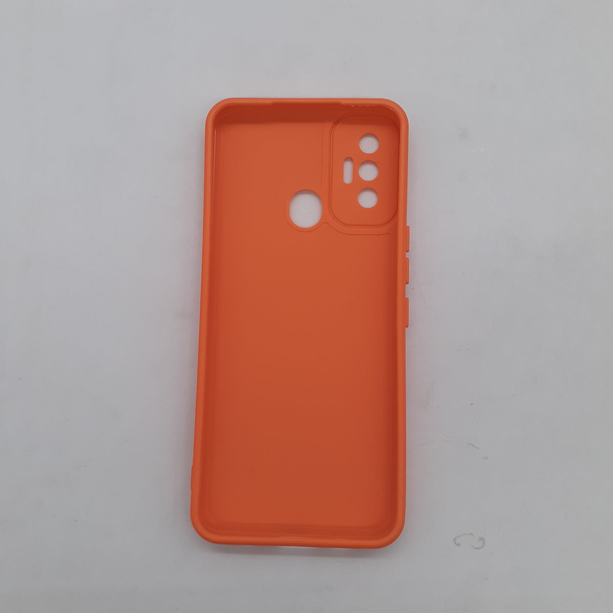 Tecno Spark 7 Soft TPU Shockproof Cover – Slim Silicone Protective Back Case with Anti-Scratch Non-Slip Surface