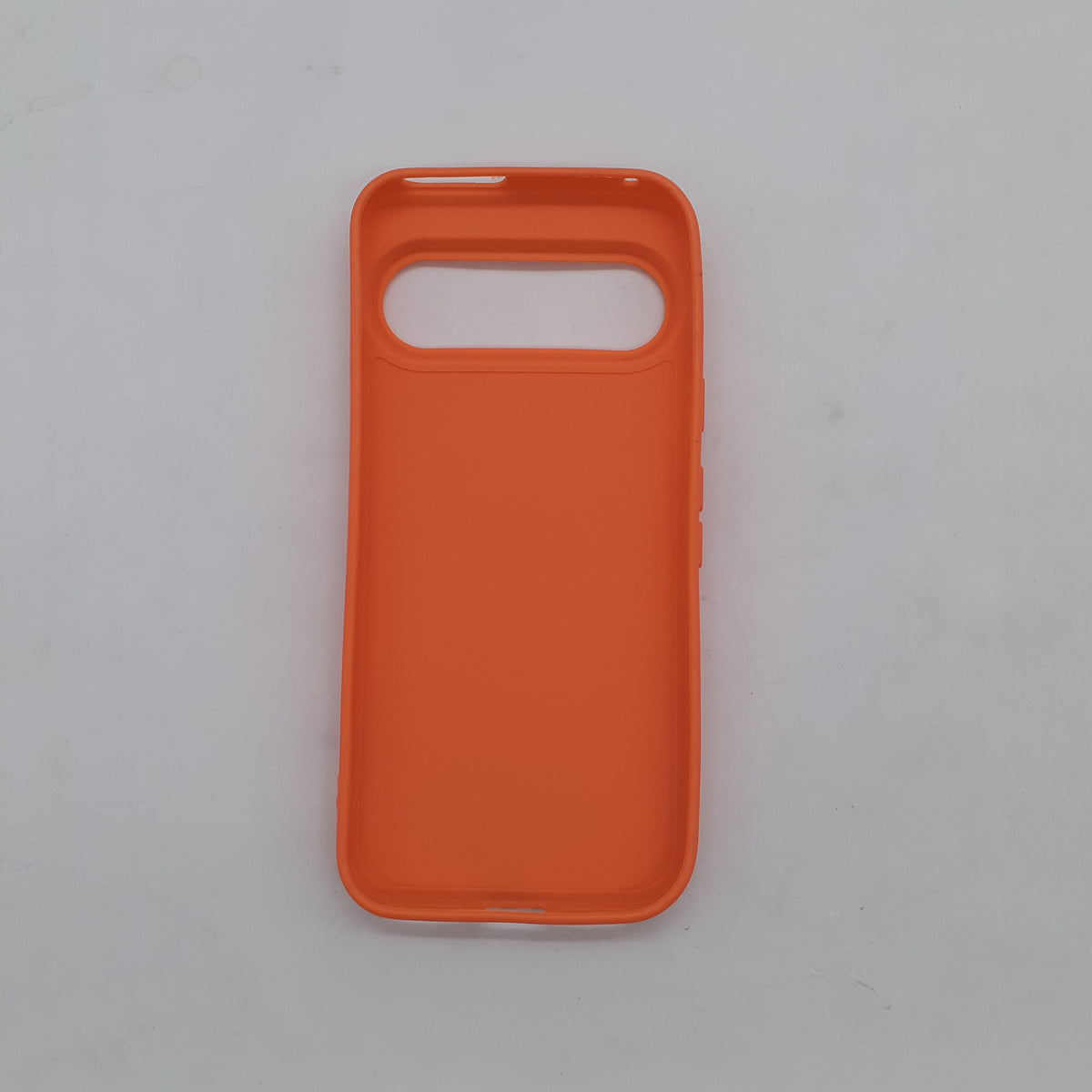 Google Pixel 9 Slim Soft Silicone Cover – Shock Resistant TPU Back Case with Anti-Slip Grip & Raised Edges